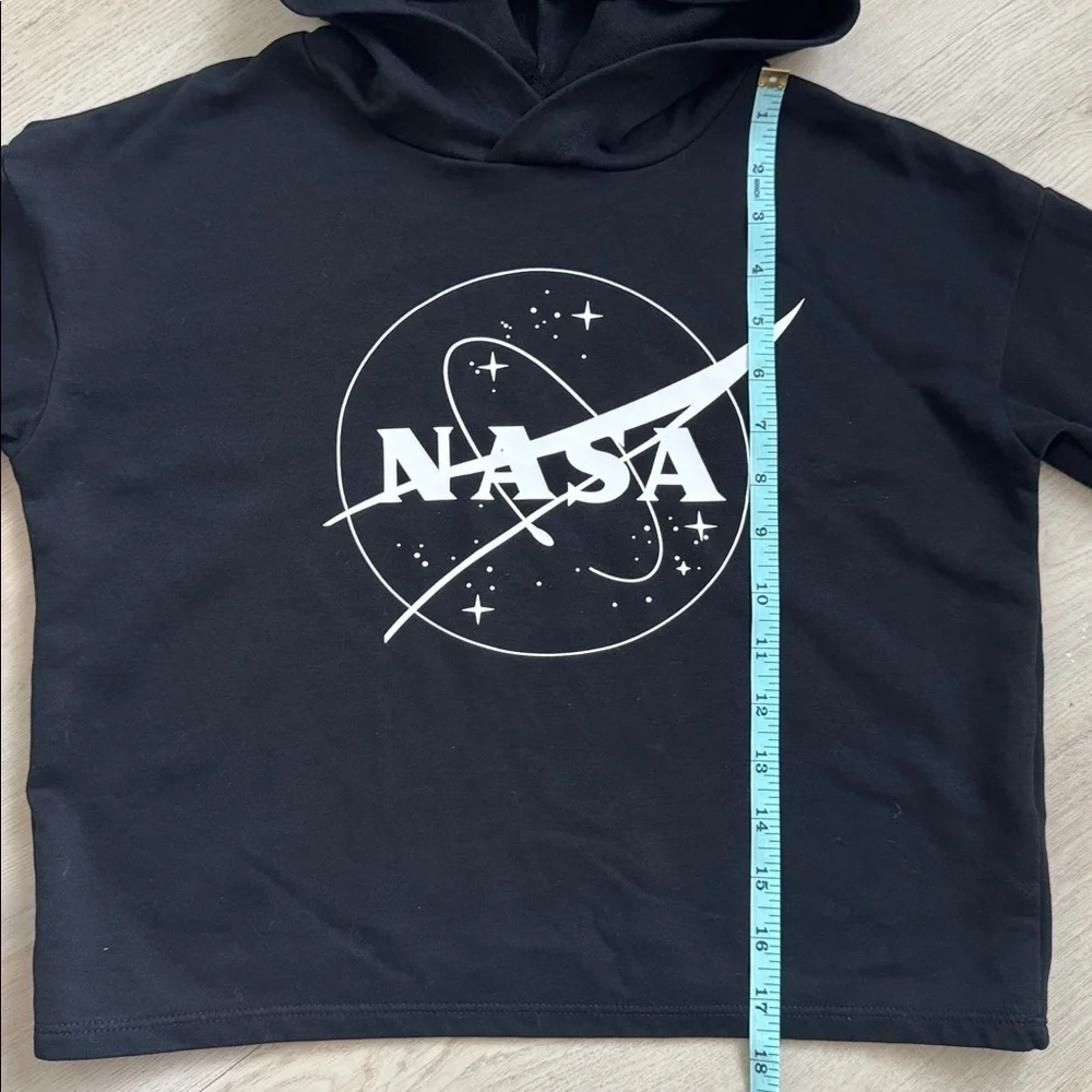 H&M hoodie🆕 - Picture 5 of 7